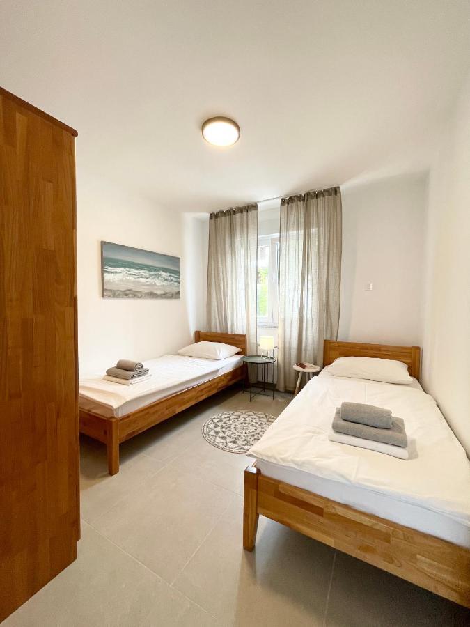 Apartments Maja Dramalj Eksteriør billede